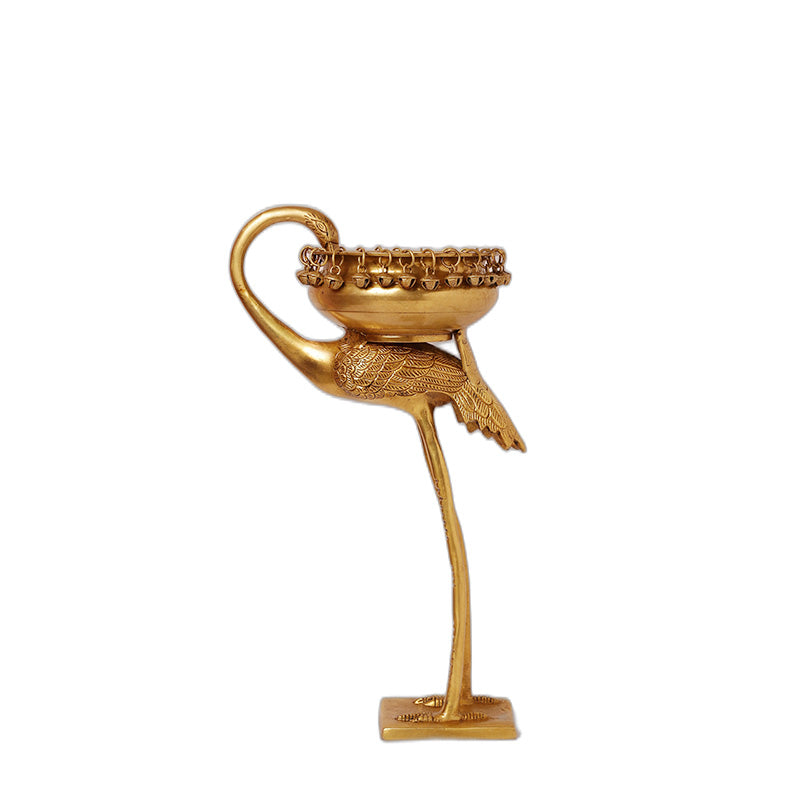 Crane back seeing Urili